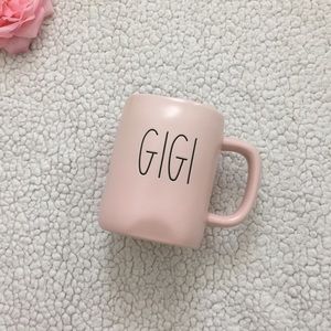 🦄 Rae Dunn GIGI Mug